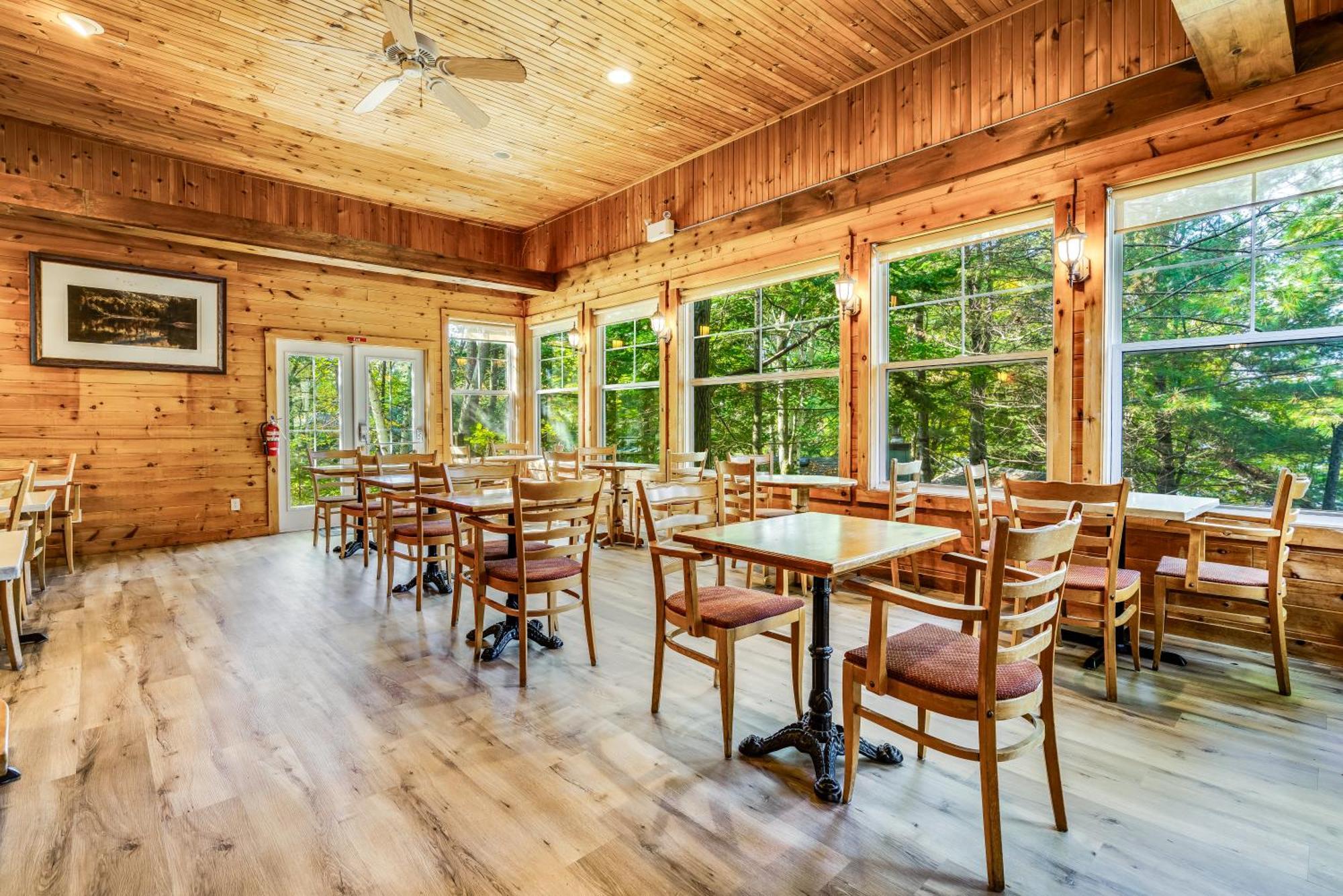 Willa Muskoka Waterfront Retreat Dwight Zewnętrze zdjęcie