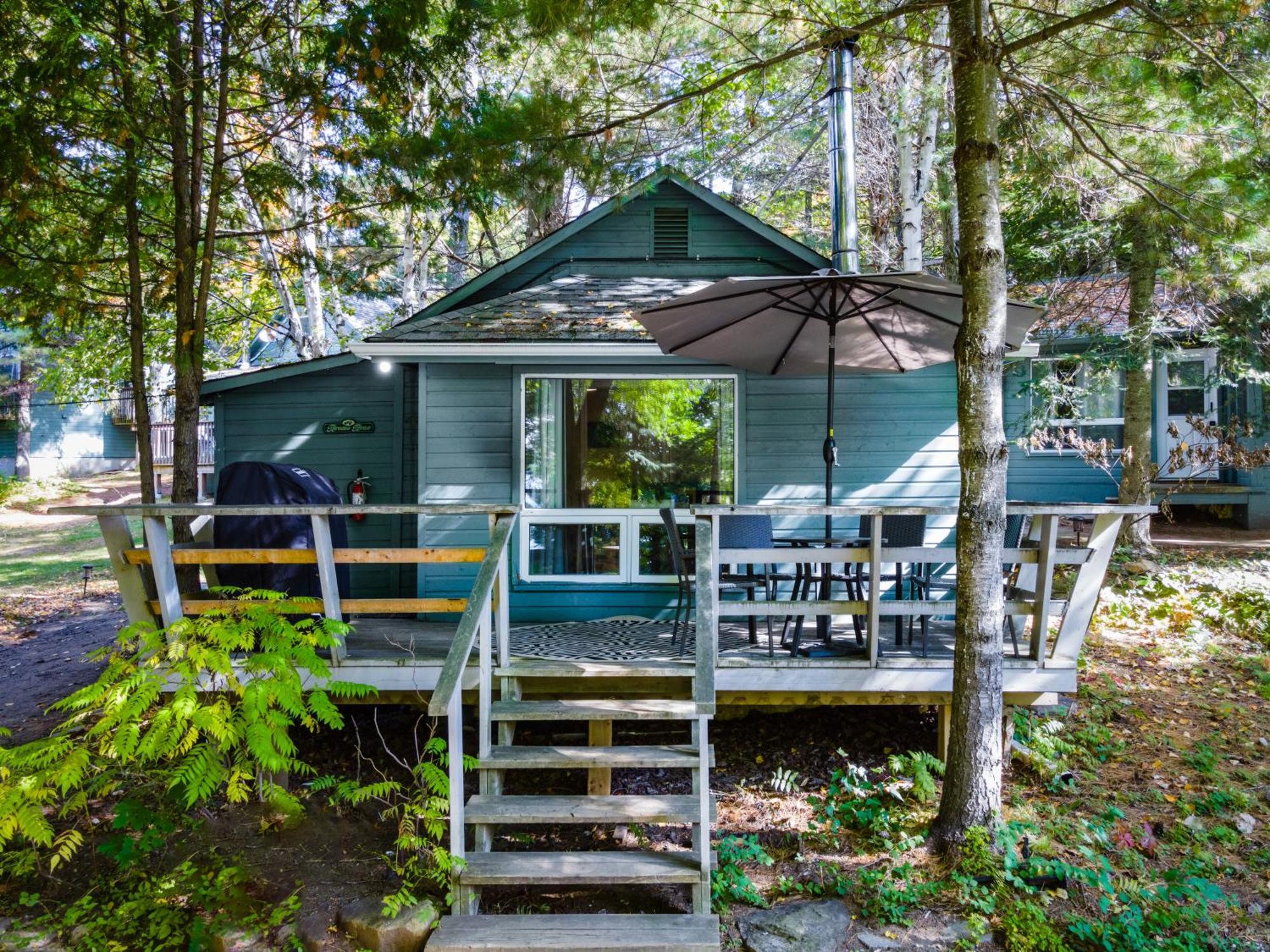 Willa Muskoka Waterfront Retreat Dwight Zewnętrze zdjęcie